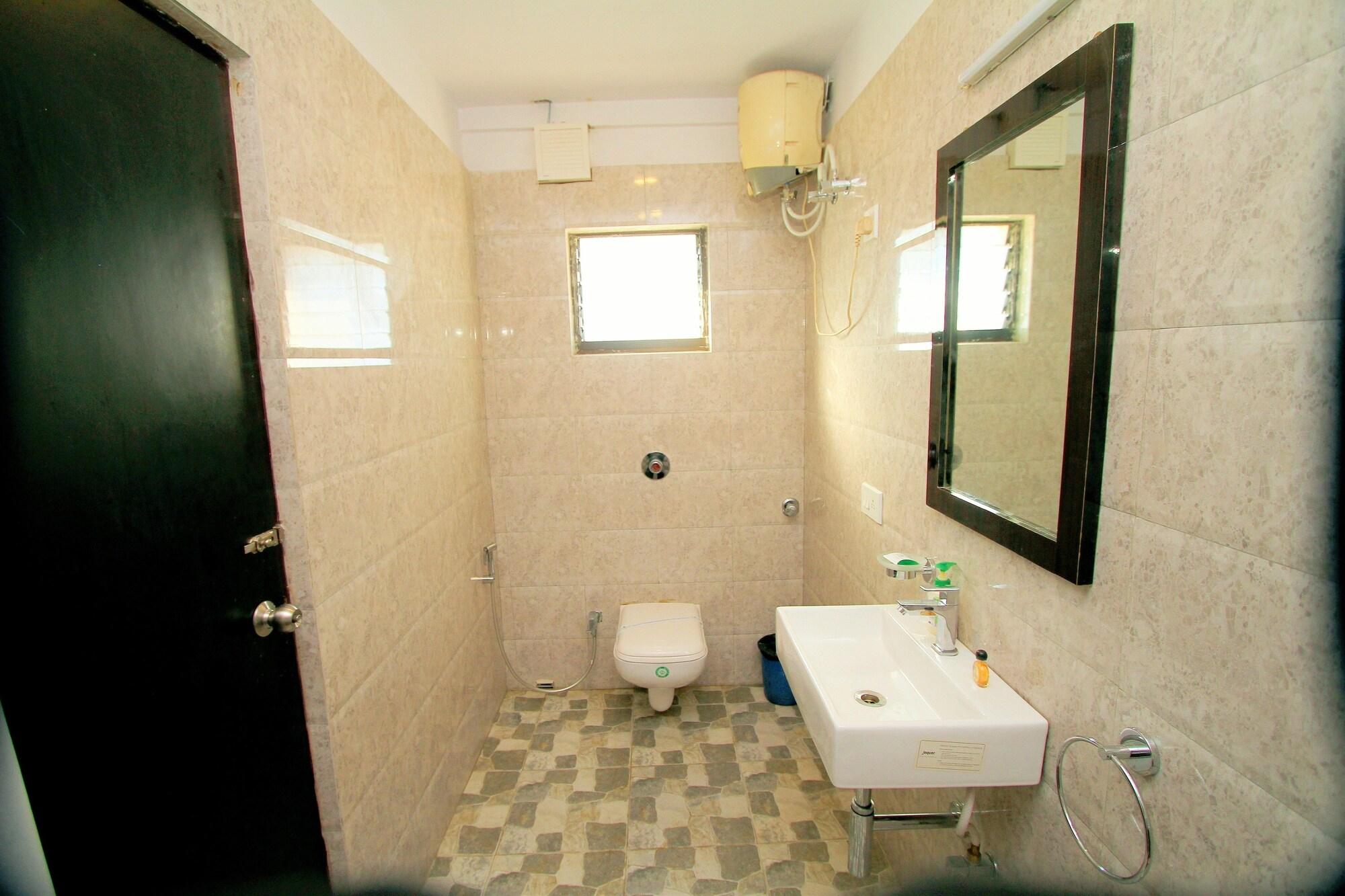 Hotel Crestwood Kalkutta Kültér fotó