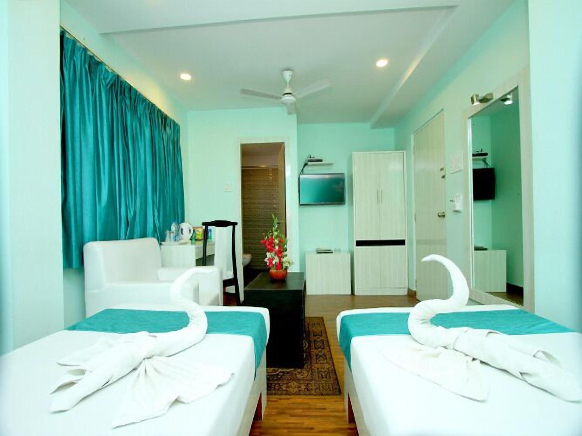 Hotel Crestwood Kalkutta Kültér fotó