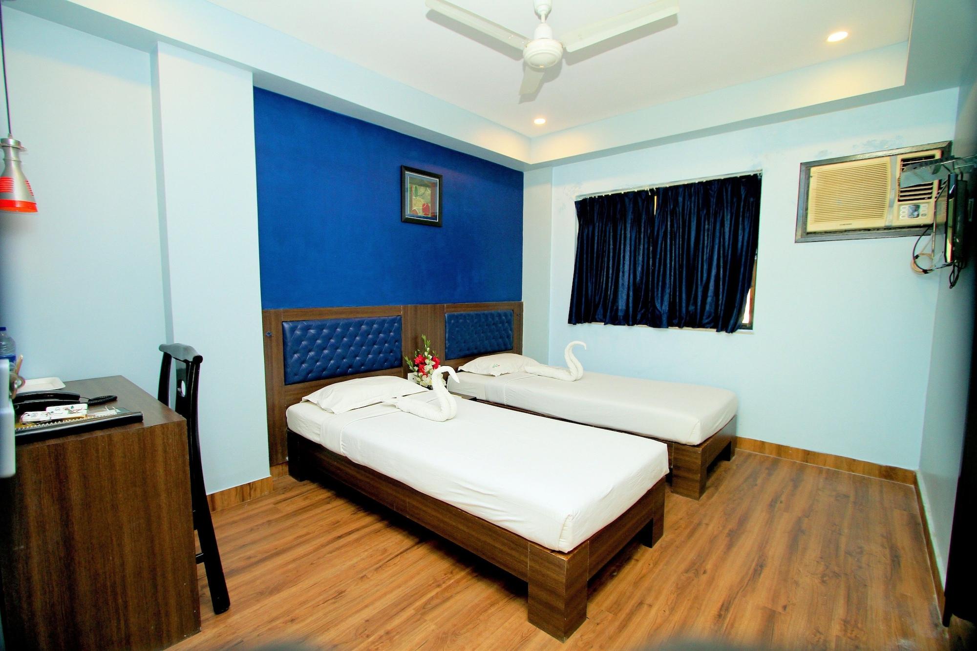 Hotel Crestwood Kalkutta Kültér fotó