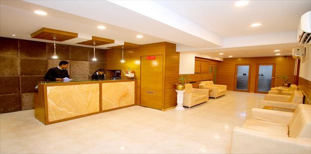 Hotel Crestwood Kalkutta Kültér fotó